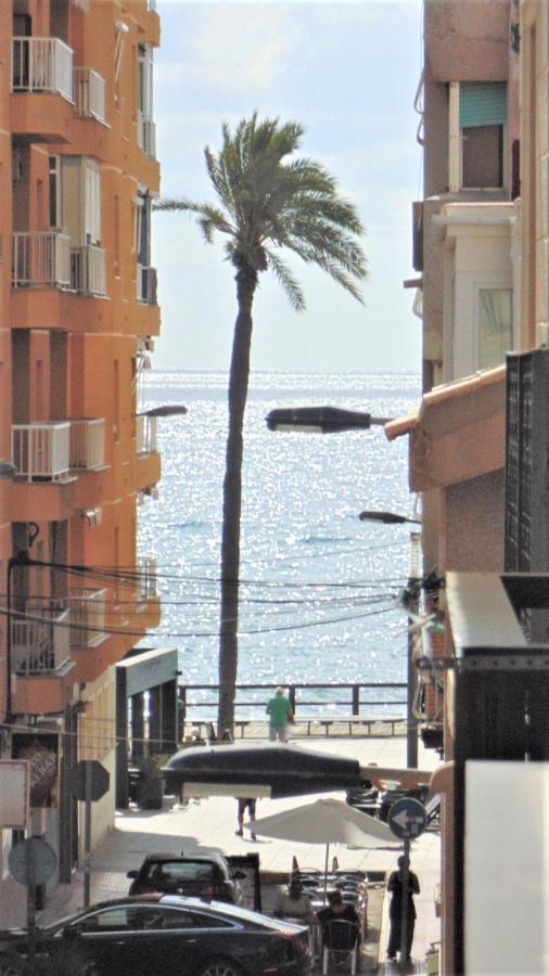 Heraclio. Atico A 150M Del Mar Torrevieja Exterior foto